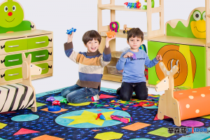 讓幼兒充滿幸福感的教室，教學地毯必不可少！
